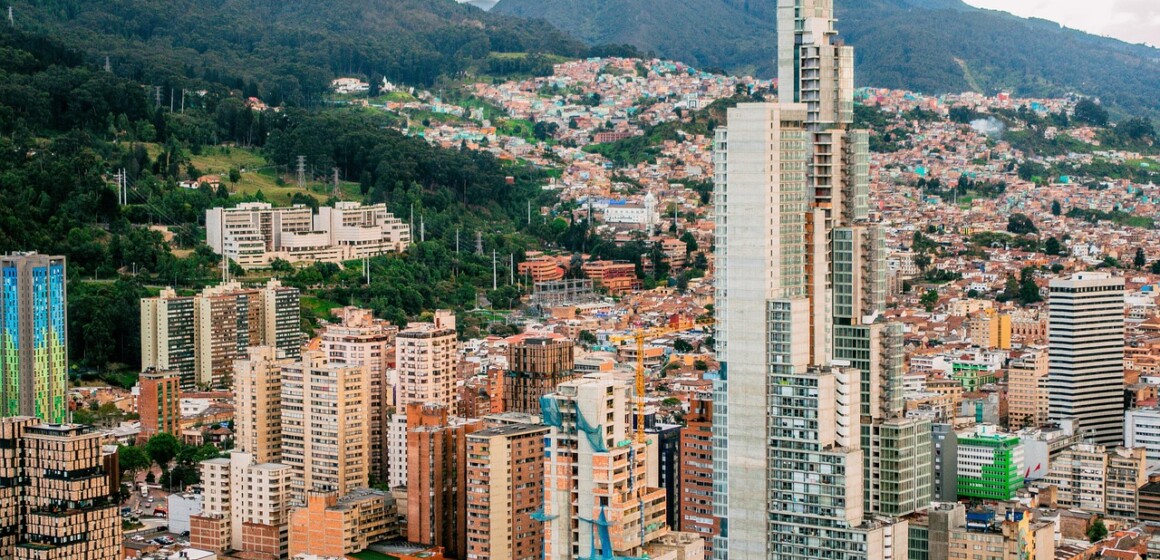 The financial and business district (Centro Financiero) with a view toward the north of the city. (Photo: German Rojas via Pixabay)