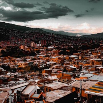 A pre-event tour from Cinemotion Labs frames Medellín as a hub for international productions. Photo by Luiyisalcie01 from Pixabay.